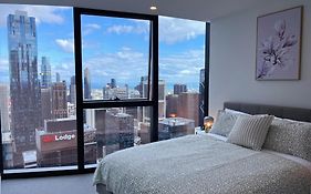 Melbourne Cbd 2B2B1S With City & Sea Views